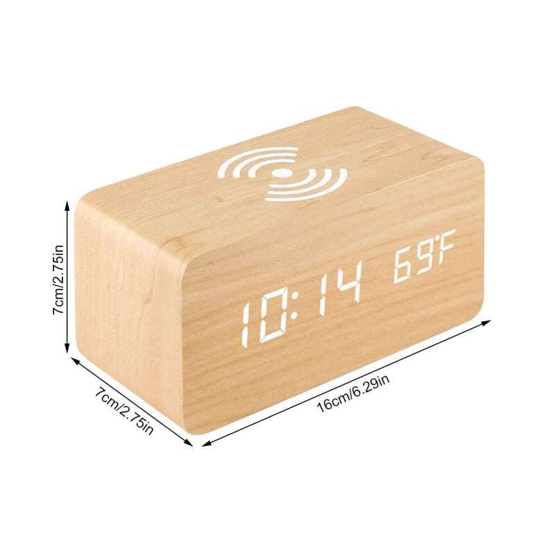 Réveil en Bois Chargeur sans fil affichage LED - Essentis